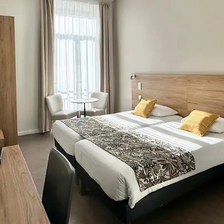 Helvétique 3* Nizza